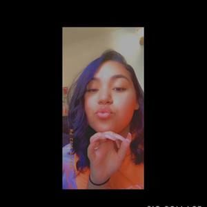 Meet your Posher, Dee